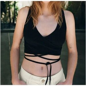 Zara Women’s NWT Black Ribbed V-Neck Crop Top Long Tie Up Shirt Sleeveless S/M